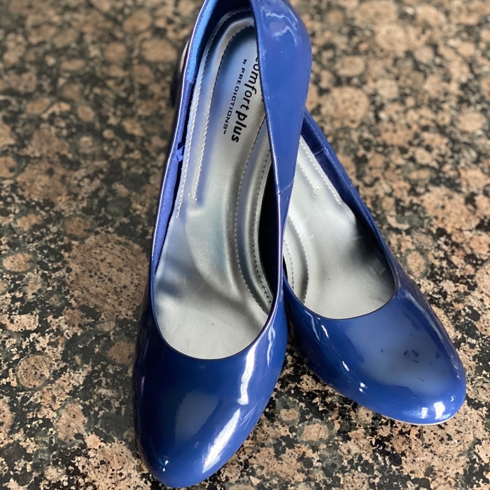Heels size 9